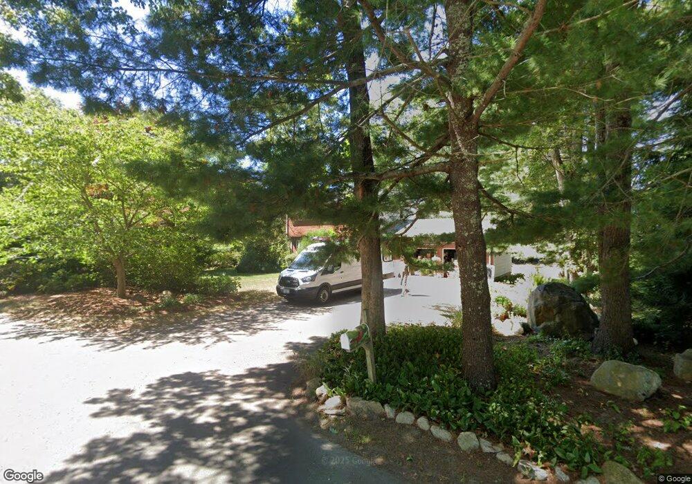 27 Greybirch Ct, Wakefield, RI 02879 - photo 1