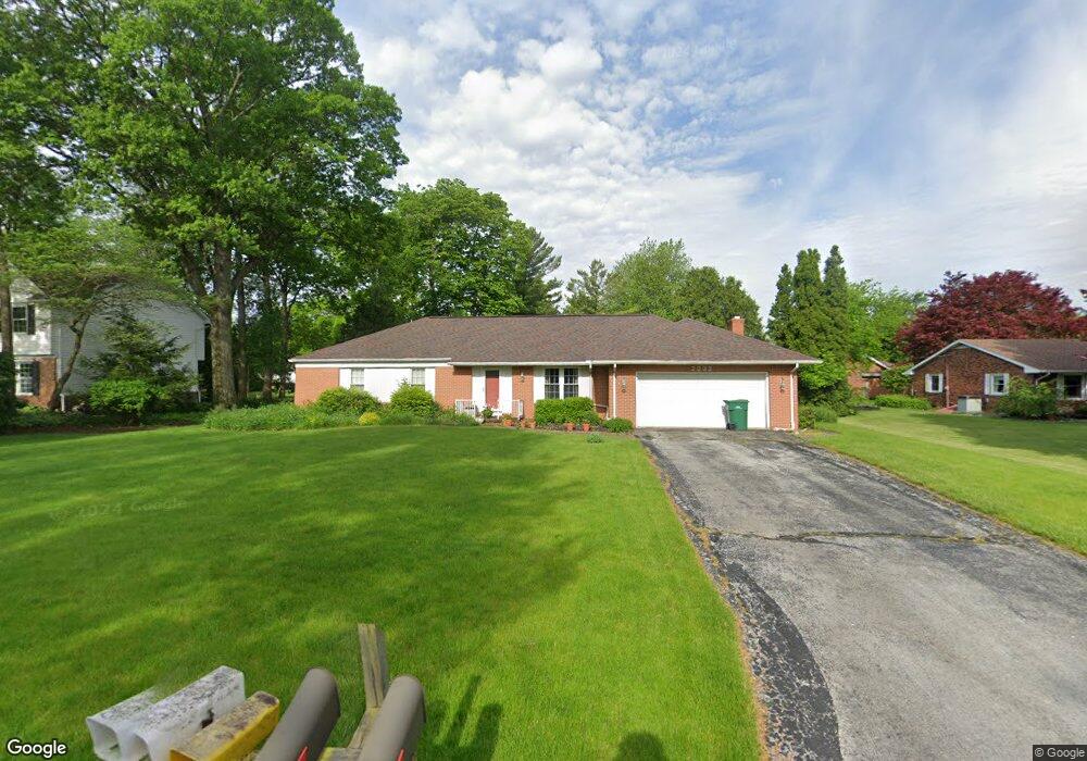 2232 N Manor Dr, Genoa, OH 43430 - photo 1