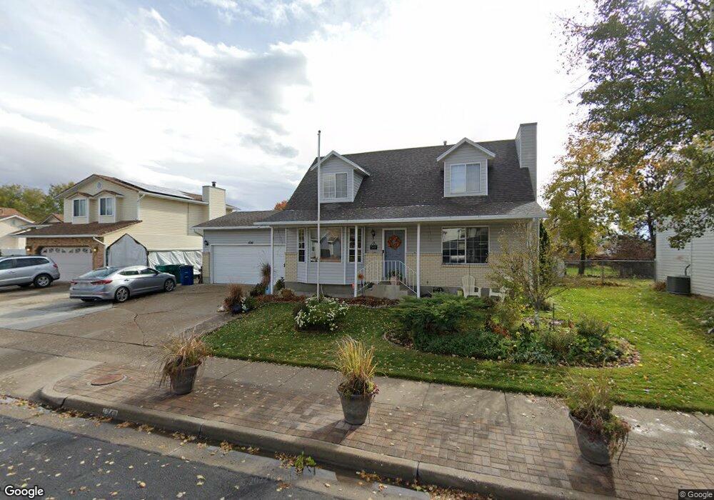 1041 W 450 S, Layton, UT 84041 - photo 1