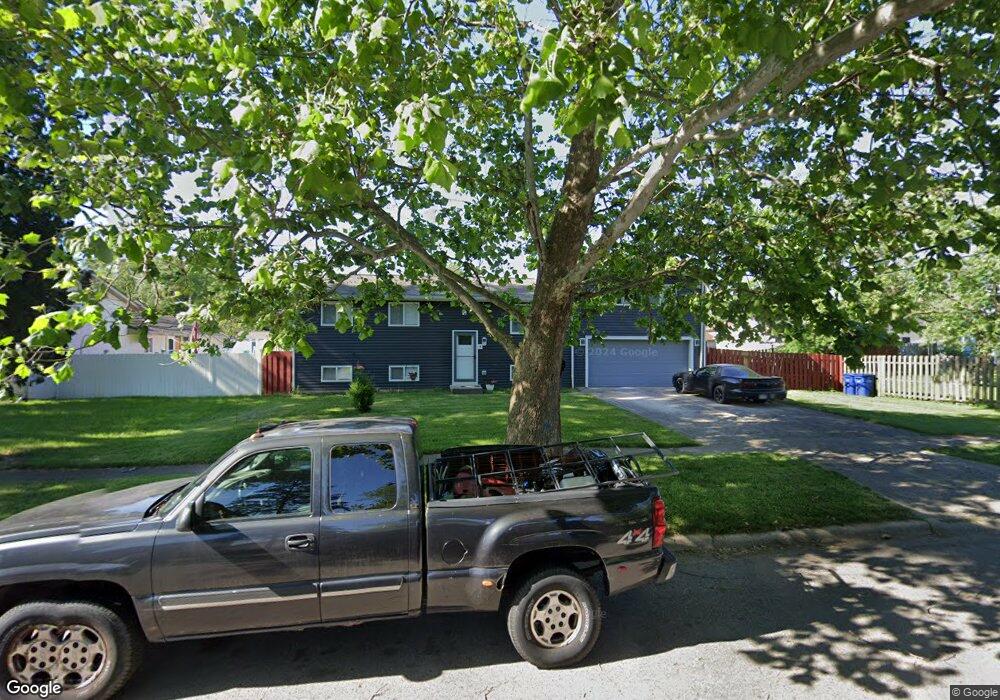 5262 Lindora Dr, Columbus, OH 43232 - photo 1