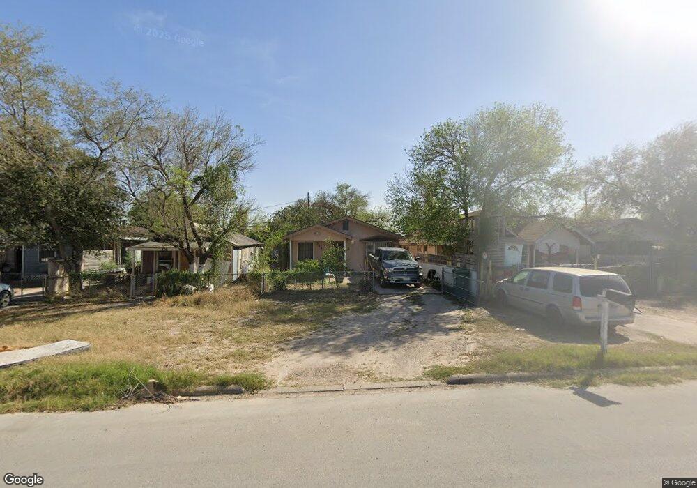 214 E Egly Ave, Pharr, TX 78577 - photo 1