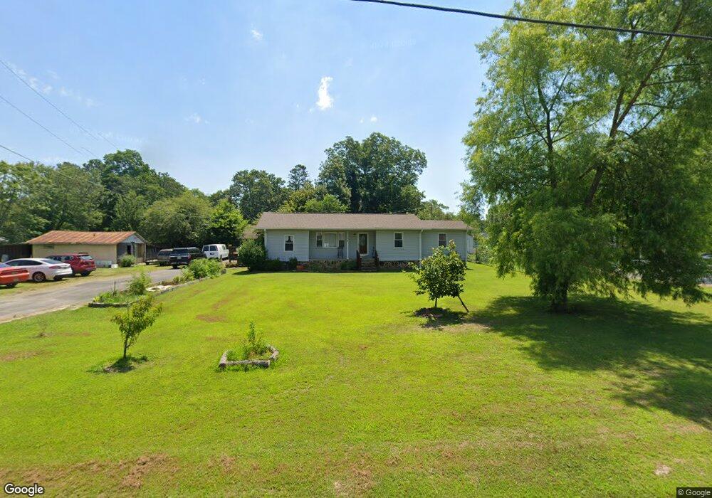 704 Logan Ave SW, Cullman, AL 35055 - photo 1