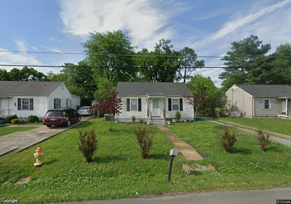 215 Edgemont Dr, Shelbyville, TN 37160 - photo 1