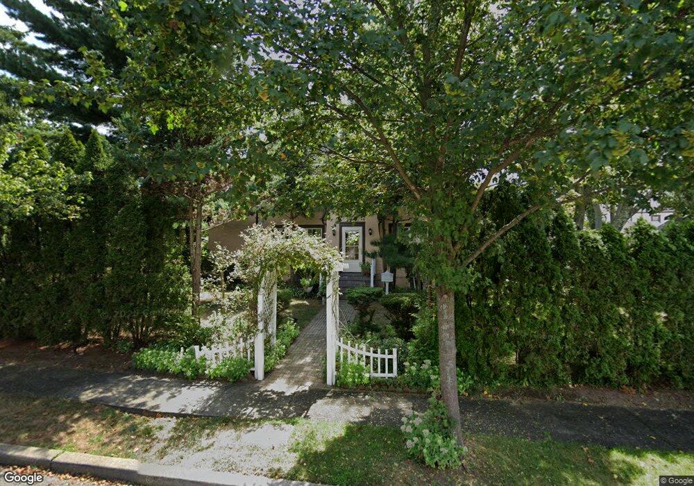 141 Saint Pauls Place, West Hempstead, NY 11552 - photo 1