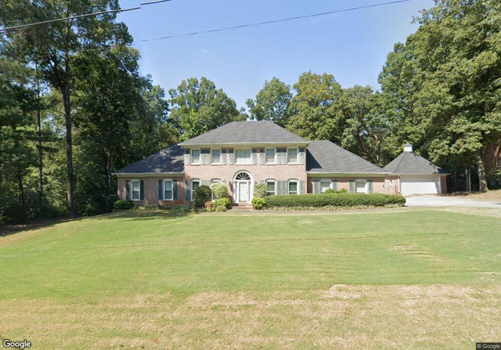 1828 E Gate Dr, Stone Mountain, GA 30087 - photo 1