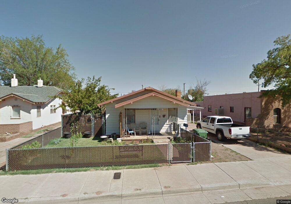 608 W Aspinwall St, Winslow, AZ 86047 - photo 1