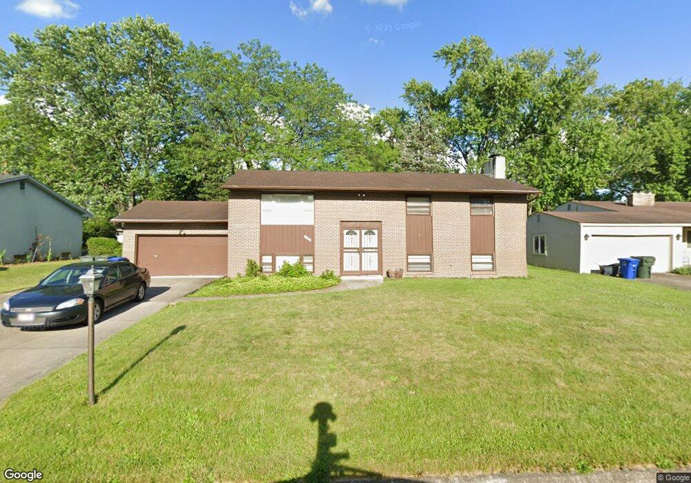 1446 Yorktown Rd, Columbus, OH 43232 - photo 1