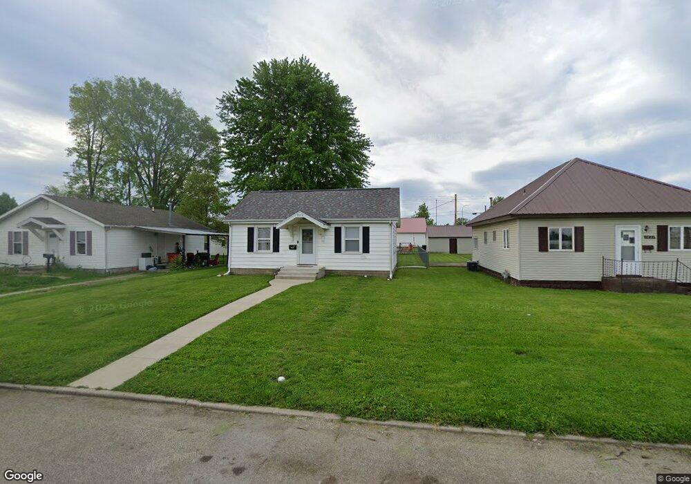 1417 Piatt Ave, Mattoon, IL 61938 - photo 1