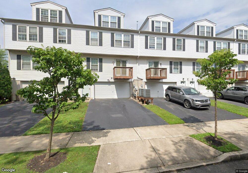 4 Saude Ave unit 33, Essington, PA 19029 - photo 1
