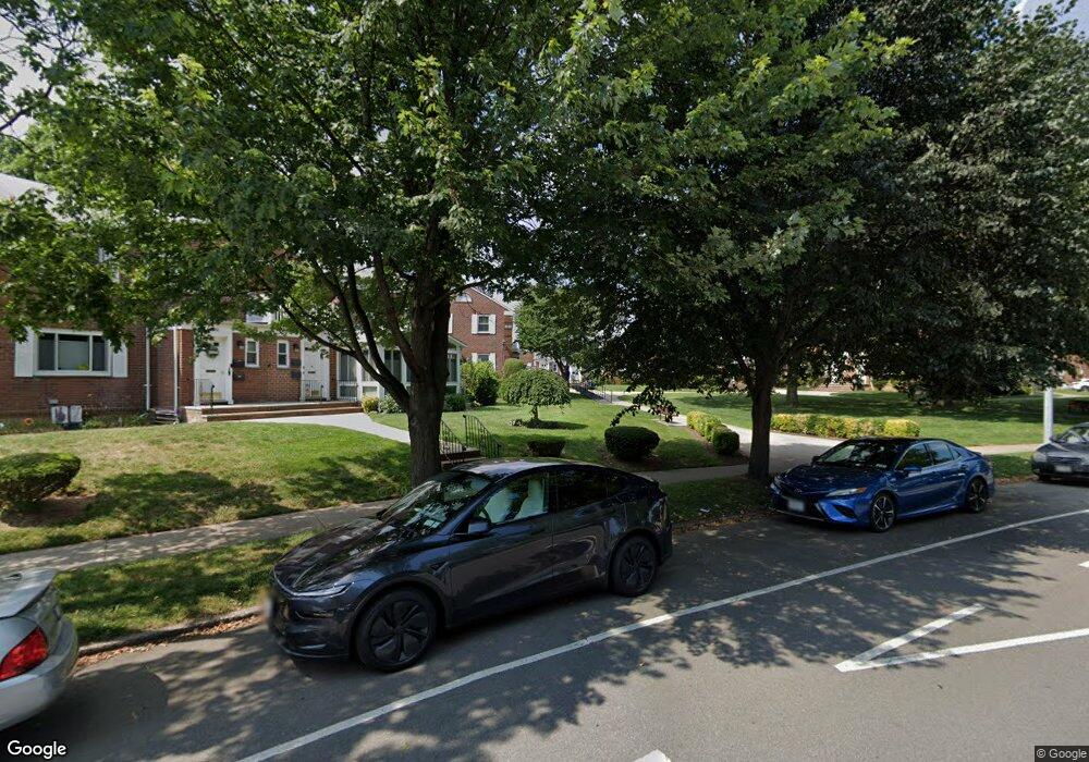 7353 260th St unit 2, Glen Oaks, NY 11004 - photo 1