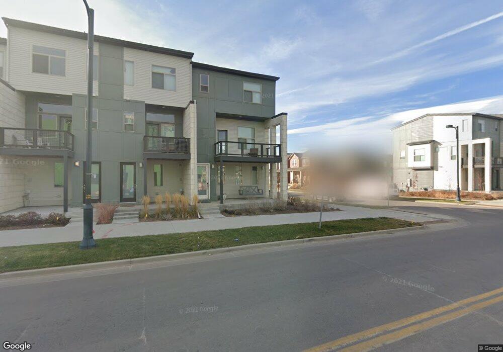 2547 Moline St, Aurora, CO 80010 - photo 1