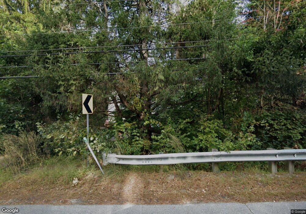 1614 Hooksett Rd, Hooksett, NH 03106 - photo 1