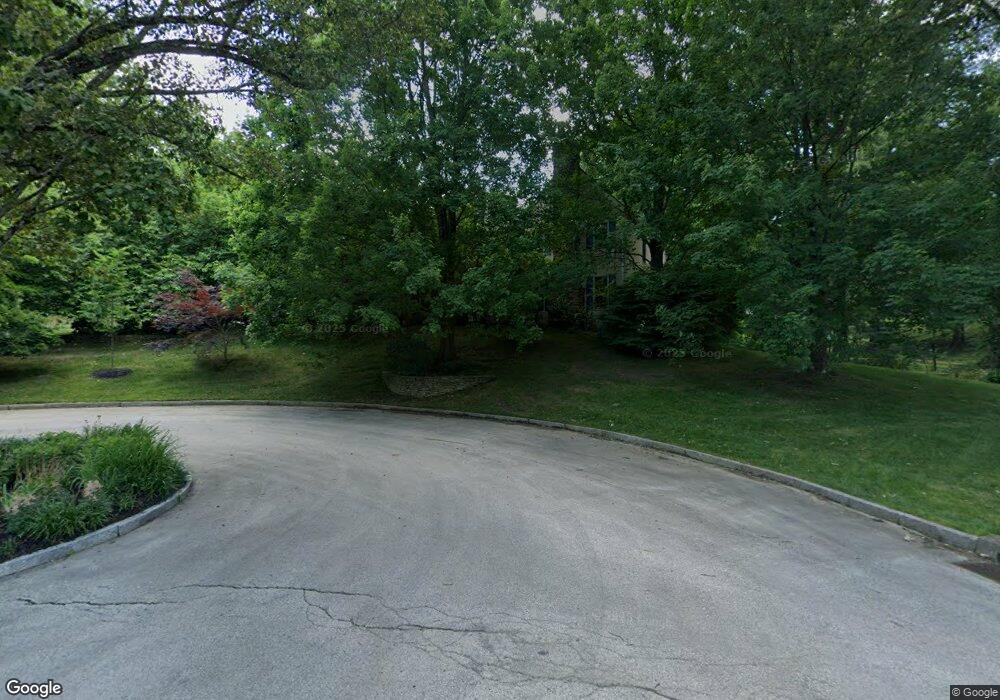 105 Birches Ln, Bryn Mawr, PA 19010 - photo 1