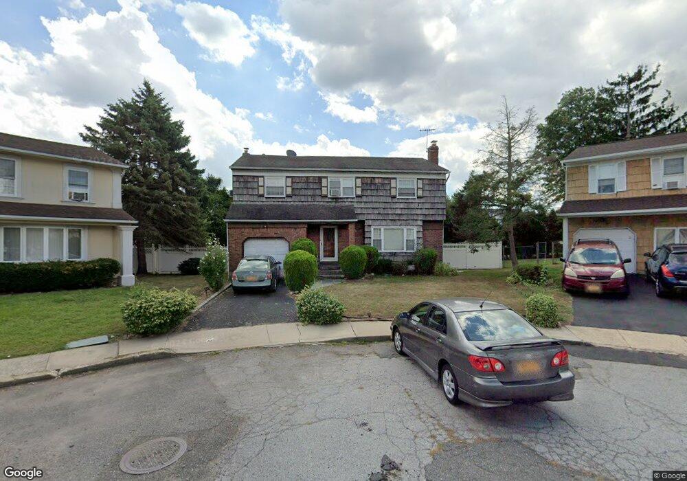 152 Garden Place, West Hempstead, NY 11552 - photo 1