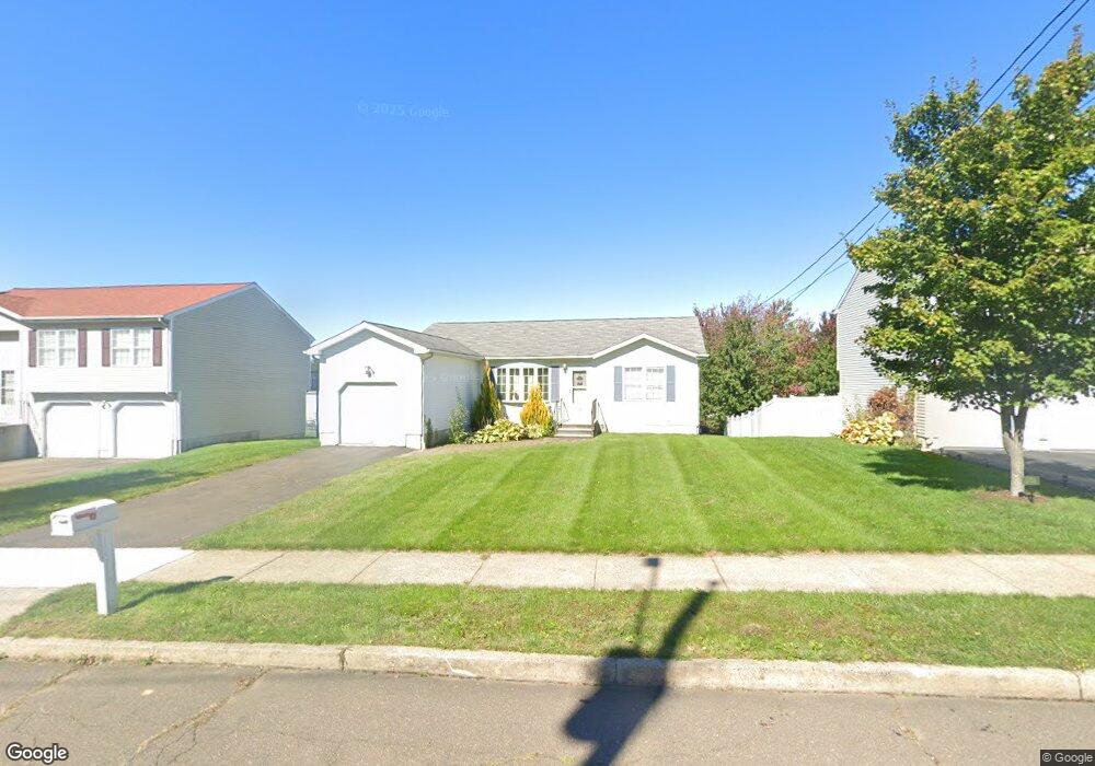 32 Andrea Dr, West Haven, CT 06516 - photo 1