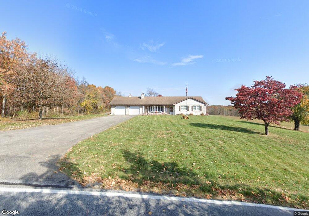 4002 Resley Rd, Hancock, MD 21750 - photo 1