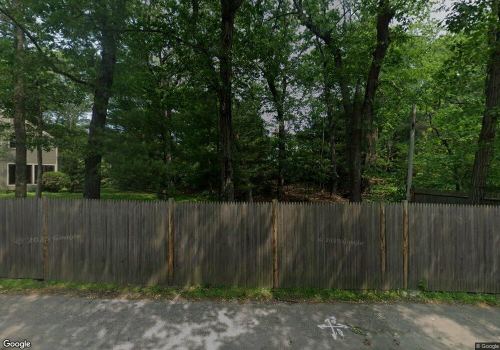 854 Hammond St, Chestnut Hill, MA 02467 - photo 1