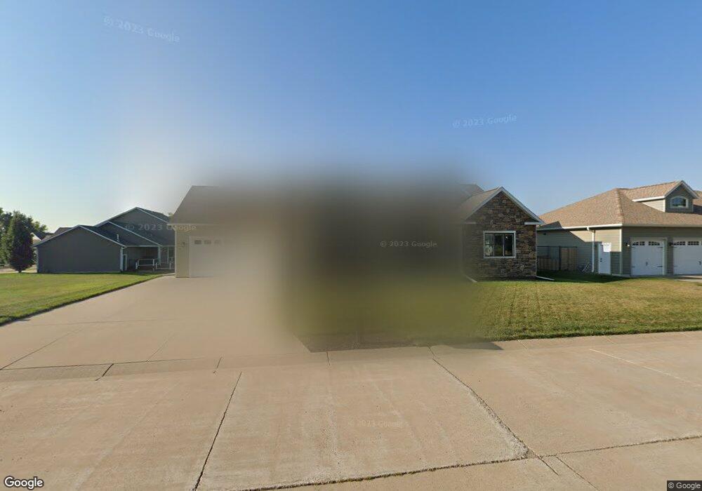 1379 Summit Dr, Winona, MN 55987 - photo 1