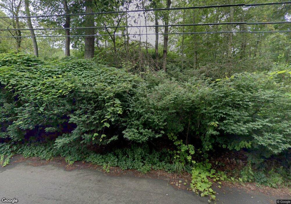 108 Hemlock Dr, Killingworth, CT 06419 - photo 1