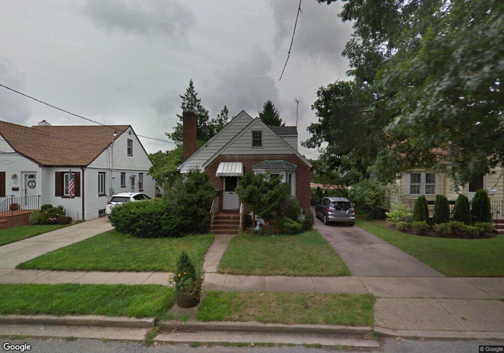 245 Hoffman St, Franklin Square, NY 11010 - photo 1