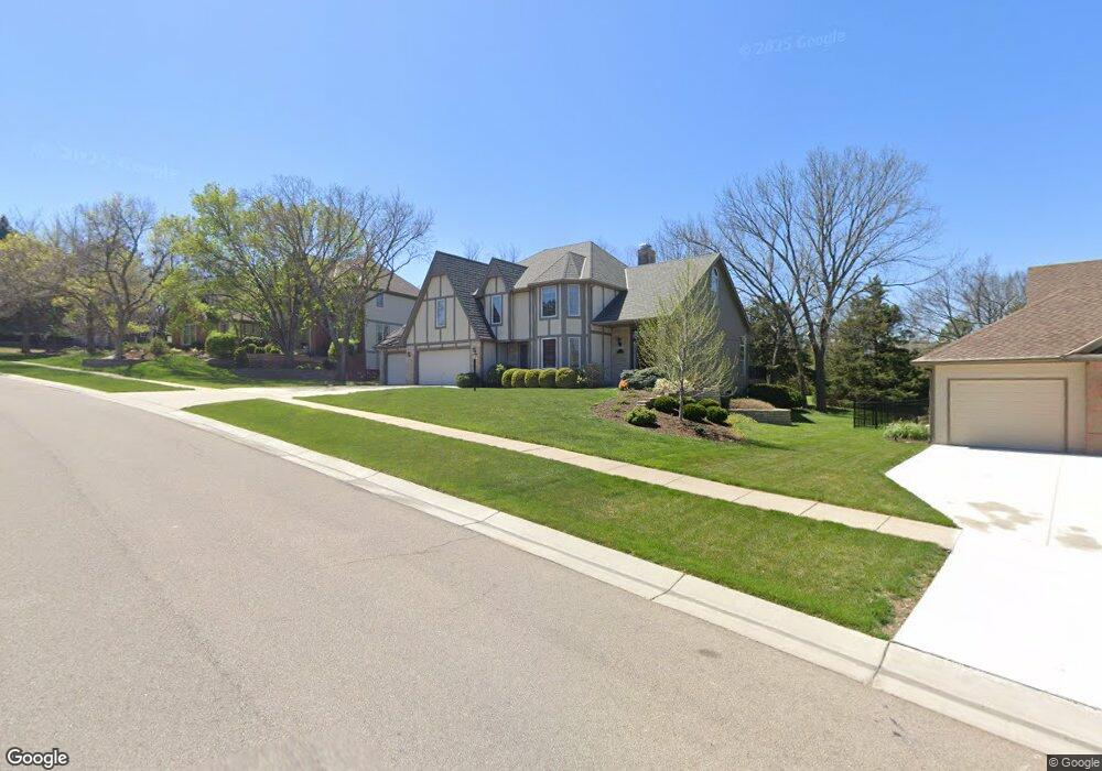 3747 SW Spring Creek Ln, Topeka, KS 66610 - photo 1