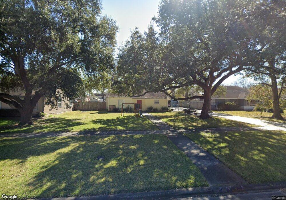 8158 Glenbrook Dr, Houston, TX 77017 - photo 1