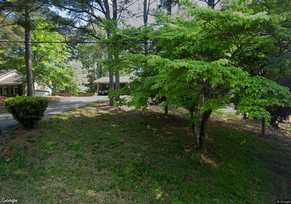 4511 S Roberts Dr, Sugar Hill, GA 30518 - photo 1