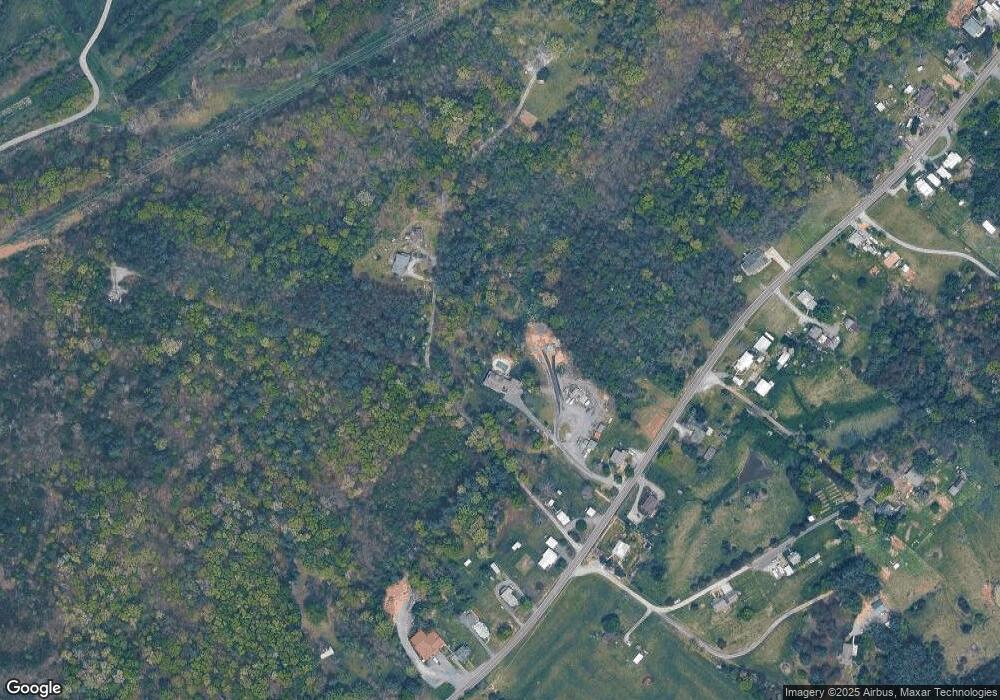 1398 New Hope Rd, Staunton, VA 24401 - photo 1