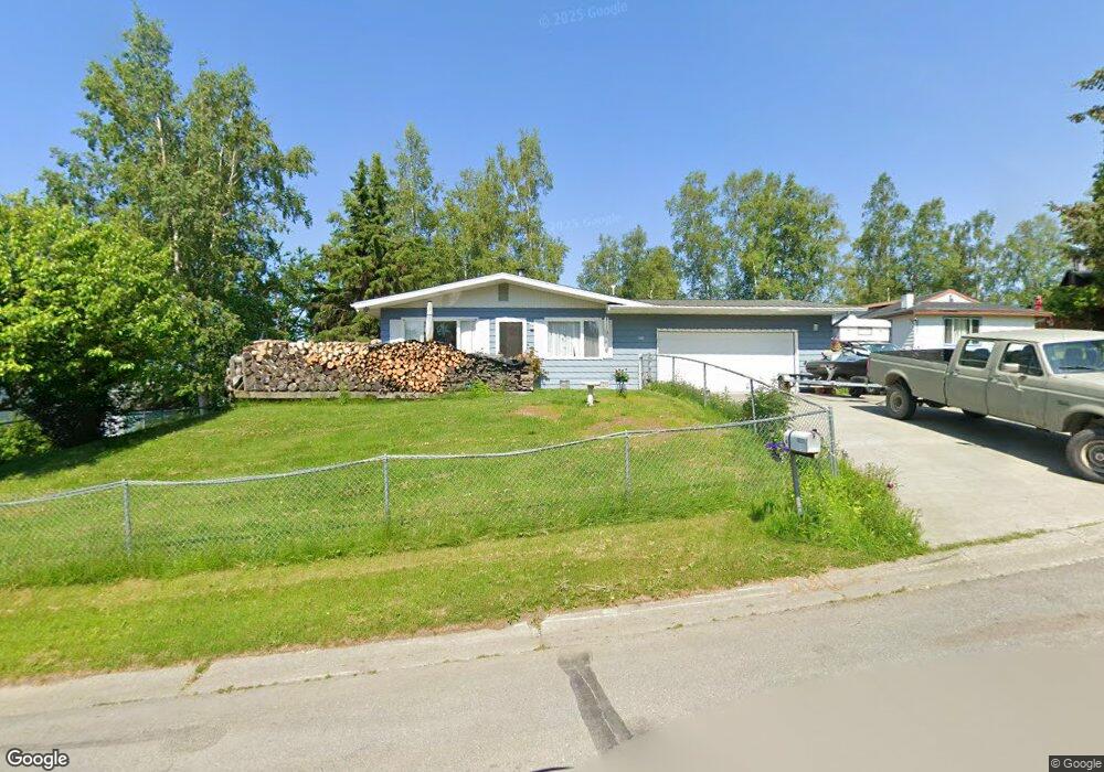 8211 E 19th Cir, Anchorage, AK 99504 - photo 1