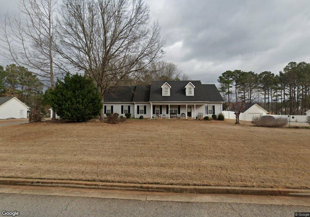 404 Stuarts Ln, Locust Grove, GA 30248 - photo 1