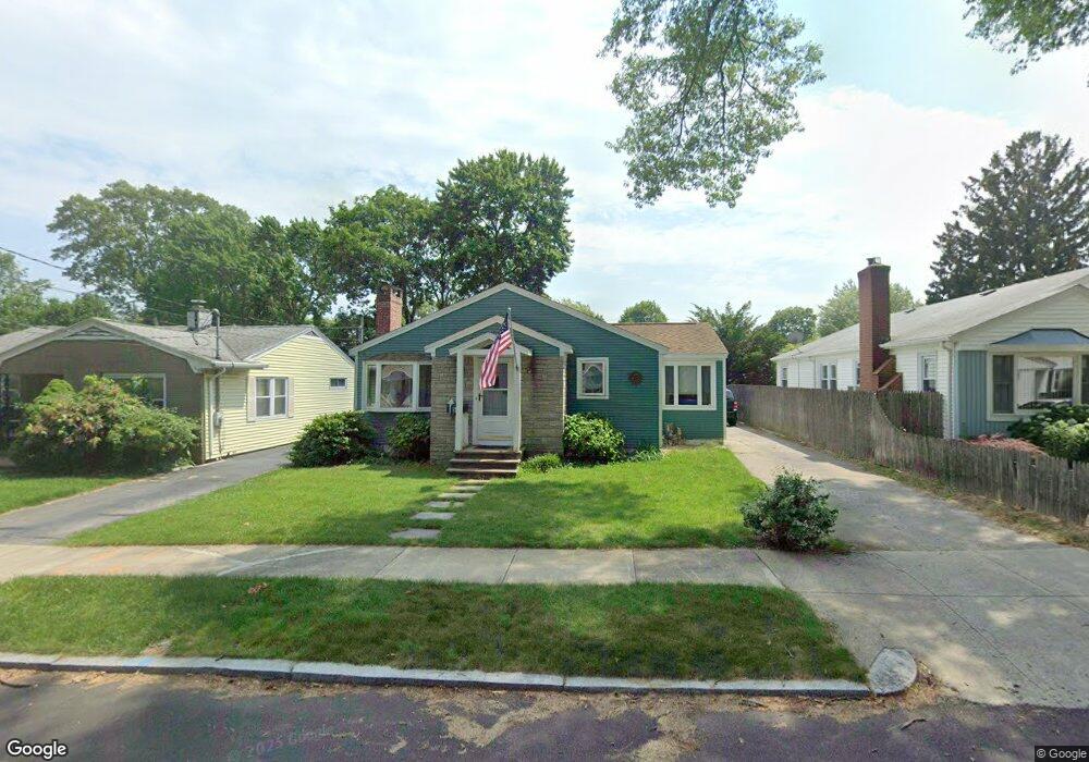 52 Sinclair Ave, Cranston, RI 02907 - photo 1