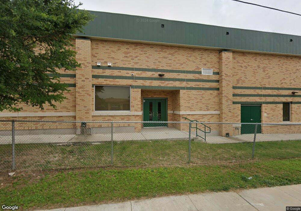 2117 E Ash St, Laredo, TX 78043 - photo 1