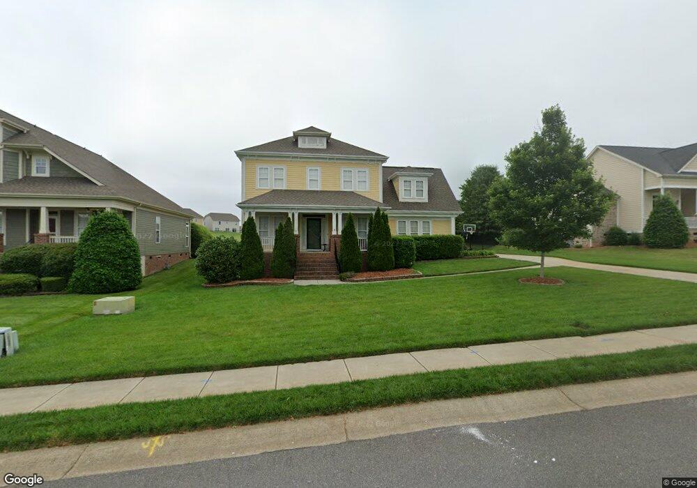 121 Fox Den Cir, Statesville, NC 28677 - photo 1