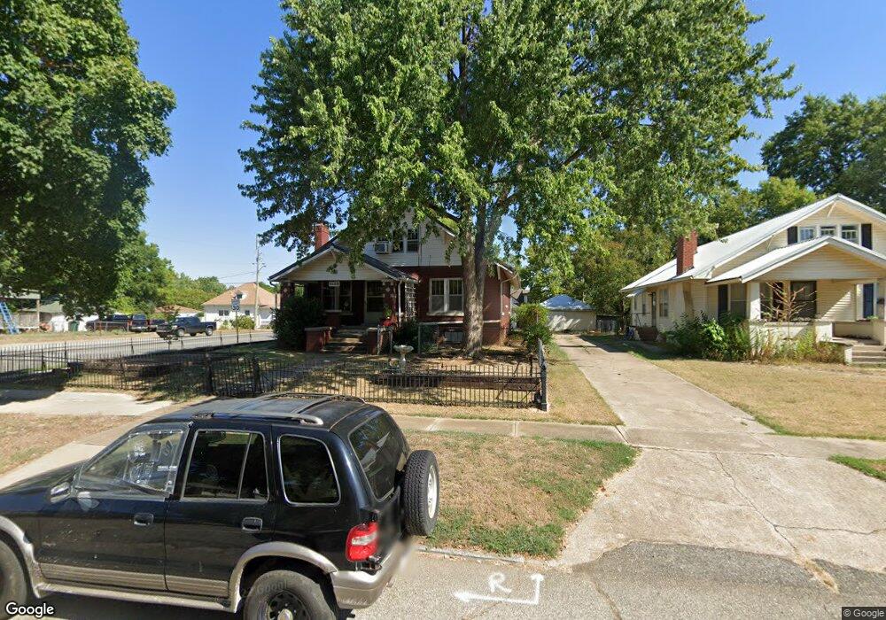 1529 Chess Ave, Parsons, KS 67357 - photo 1