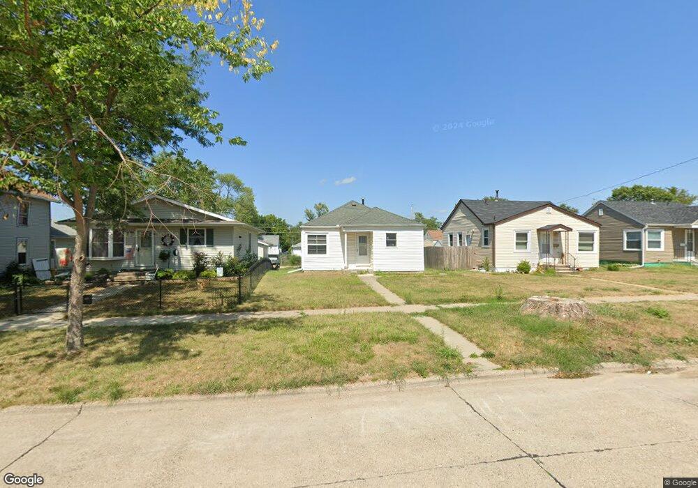 1132 19th Ave SW, Cedar Rapids, IA 52404 - photo 1