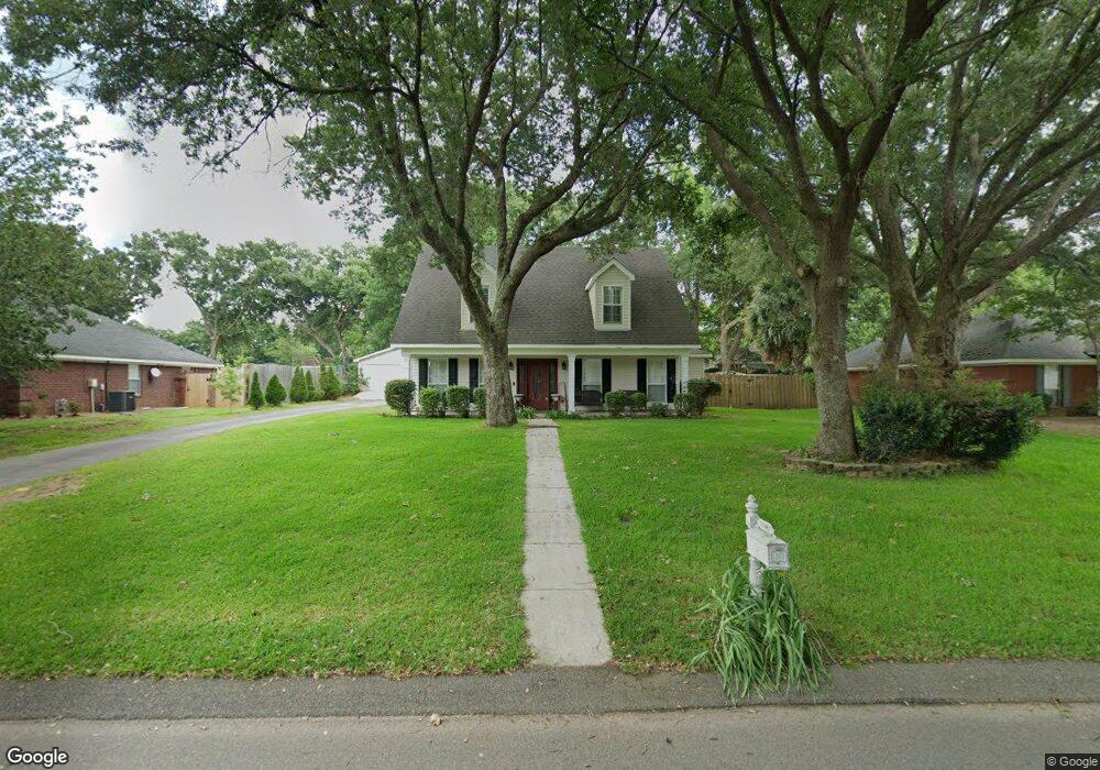 1115 Wakefield Dr W, Mobile, AL 36695 - photo 1