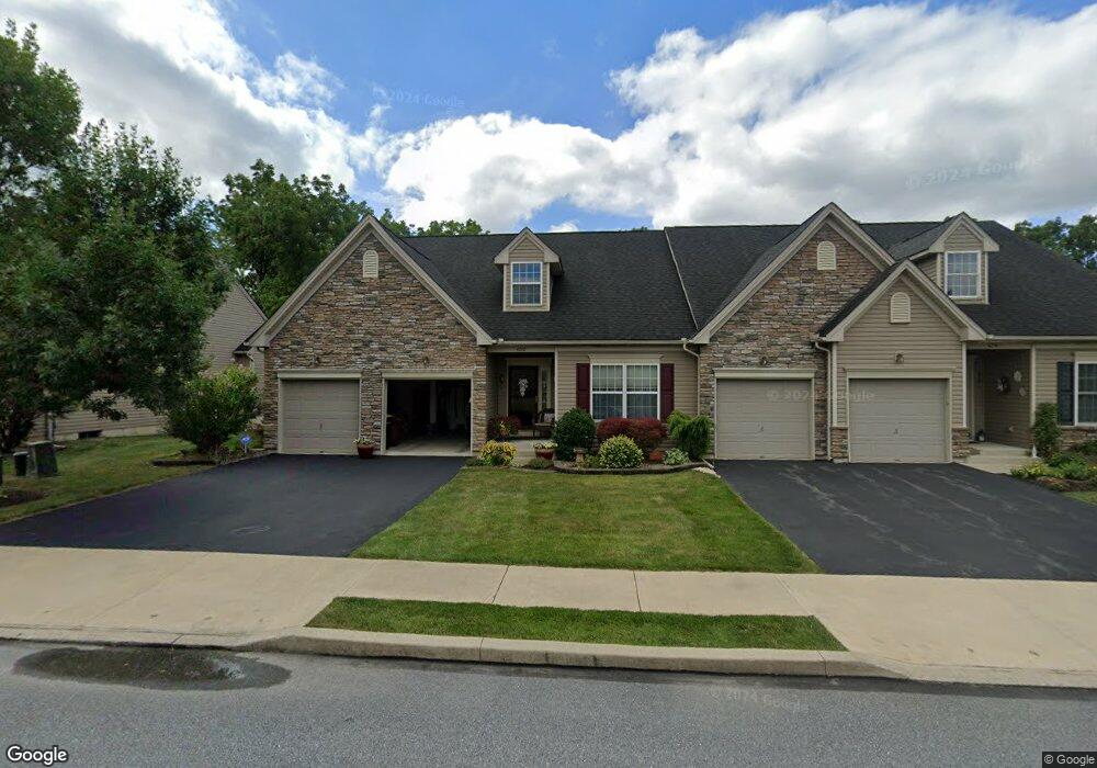 4260 Belmont Cir, Whitehall, PA 18052 - photo 1