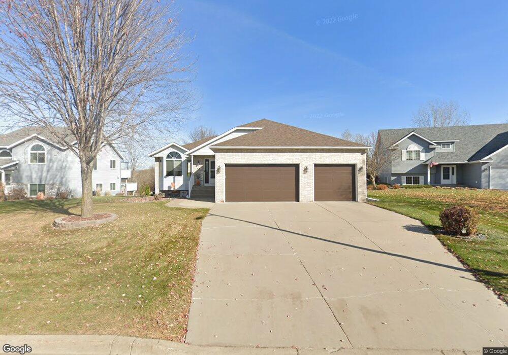 1818 Eastern Star Loop, Sauk Rapids, MN 56379 - photo 1