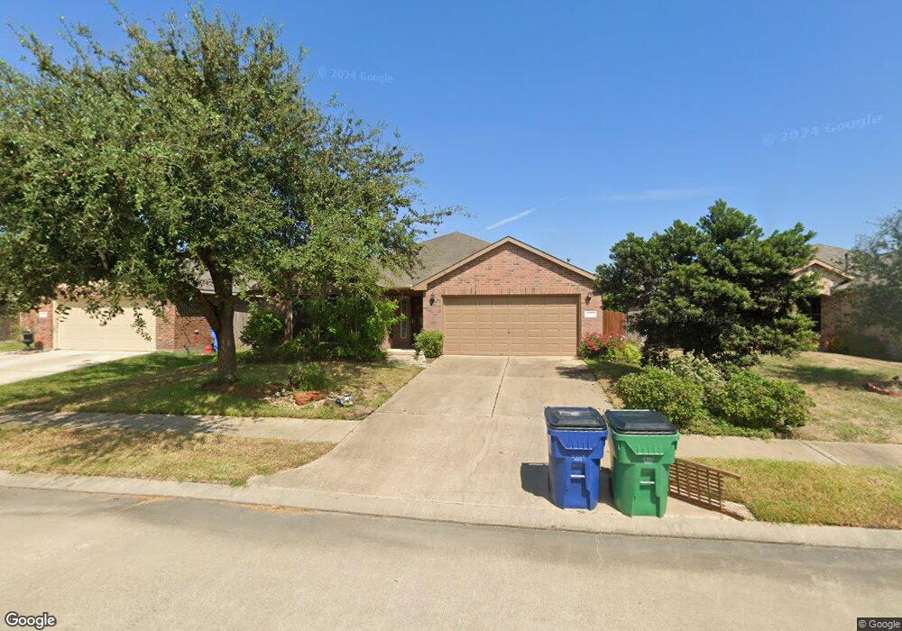 377 Ward Ln, Alvin, TX 77511 - photo 1