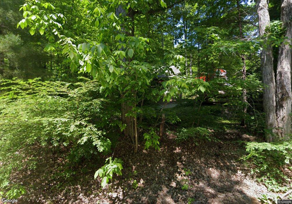 152 1/2 N Shore Rd, Derry, NH 03038 - photo 1