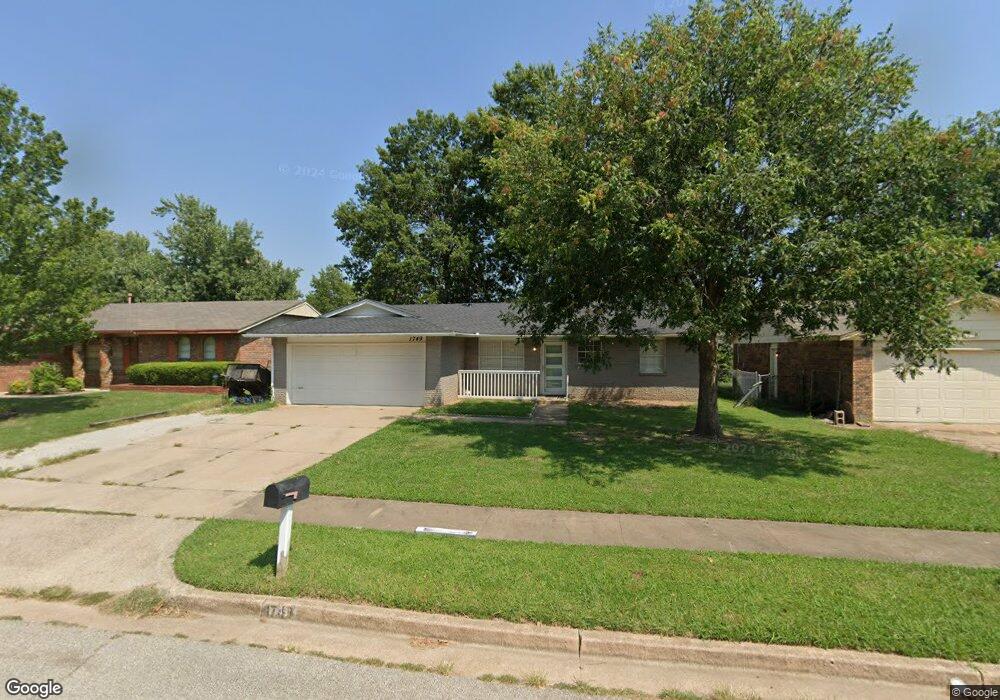 1749 S Poplar Ave, Broken Arrow, OK 74012 - photo 1
