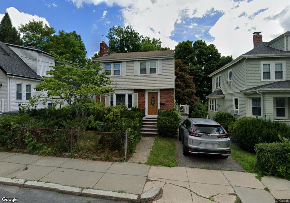 346 Vermont St, West Roxbury, MA 02132 - photo 1