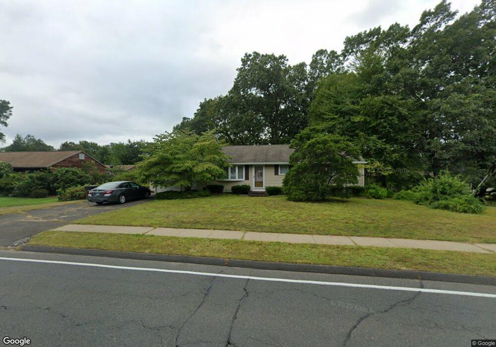 4 Raffia Rd, Enfield, CT 06082 - photo 1