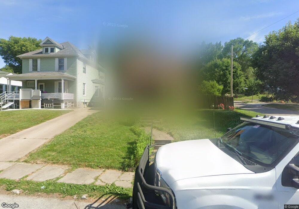 1502 W 9th St, Davenport, IA 52804 - photo 1