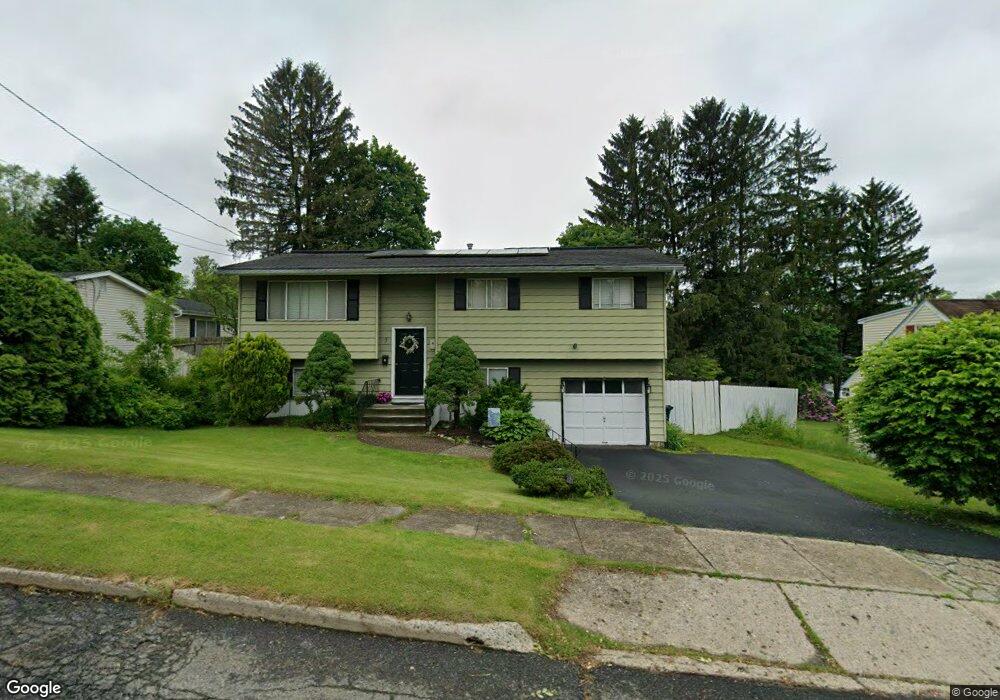 7 Clive Place, Newton, NJ 07860 - photo 1