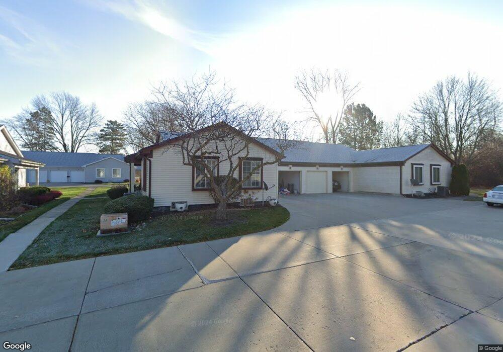 1037 Leisure Dr unit 4, Flint, MI 48507 - photo 1