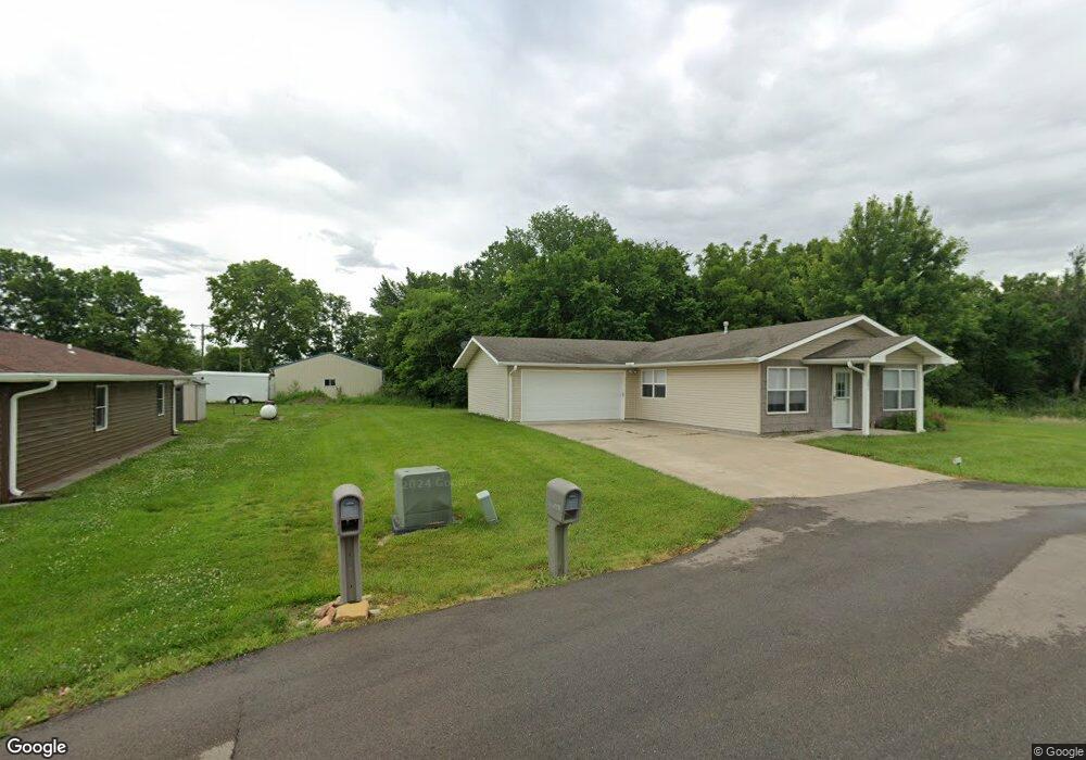 201 Holts Cir, Hoyt, KS 66440 - photo 1