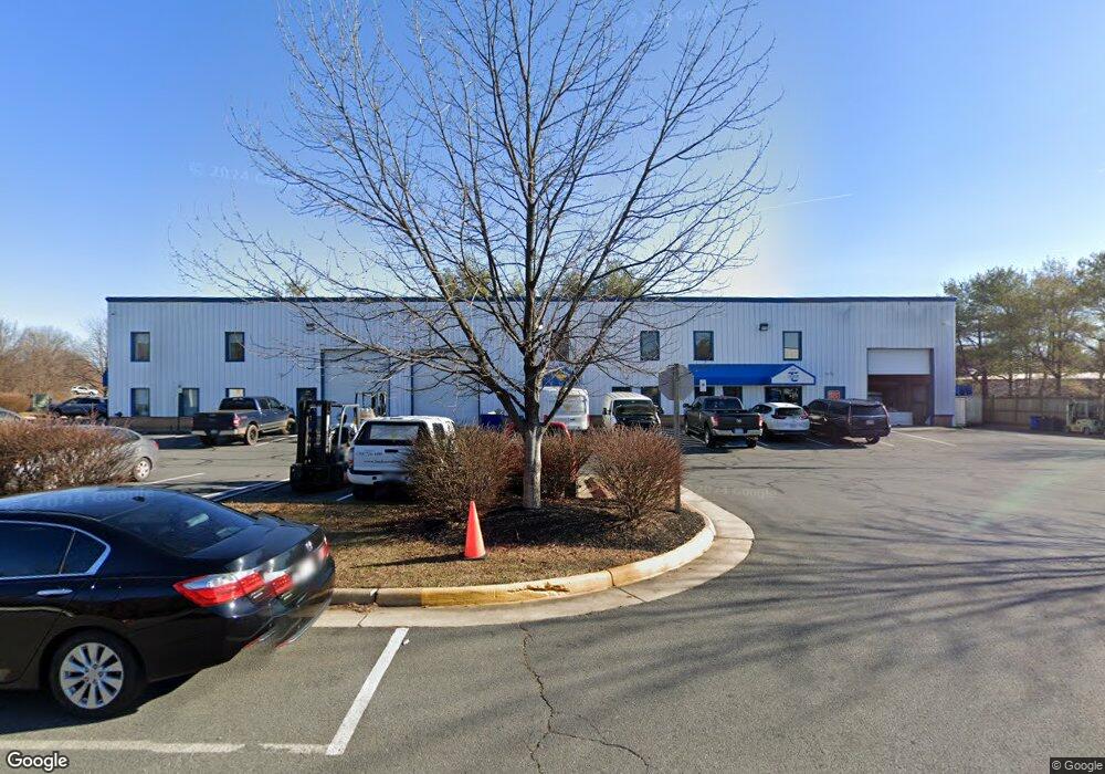 129 N Bailey Ln, Purcellville, VA 20132 - photo 1