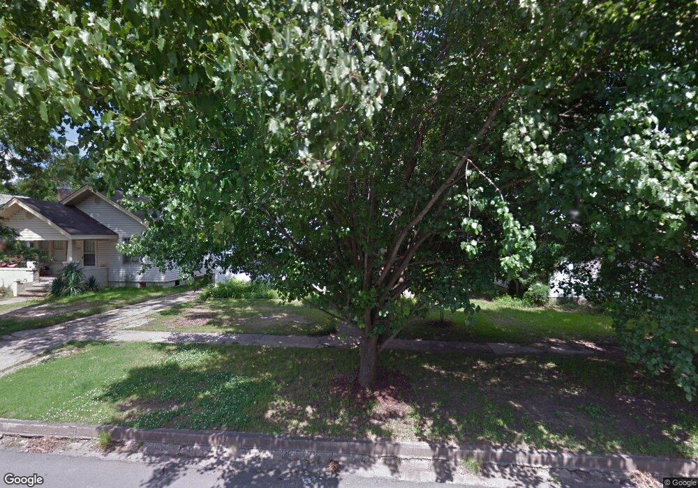 809 S Porter St, Stuttgart, AR 72160 - photo 1