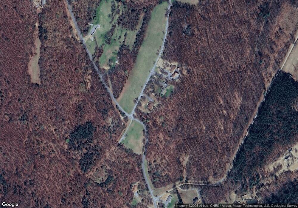 1405 Libbys Ridge Rd, Berkeley Springs, WV 25411 - photo 1